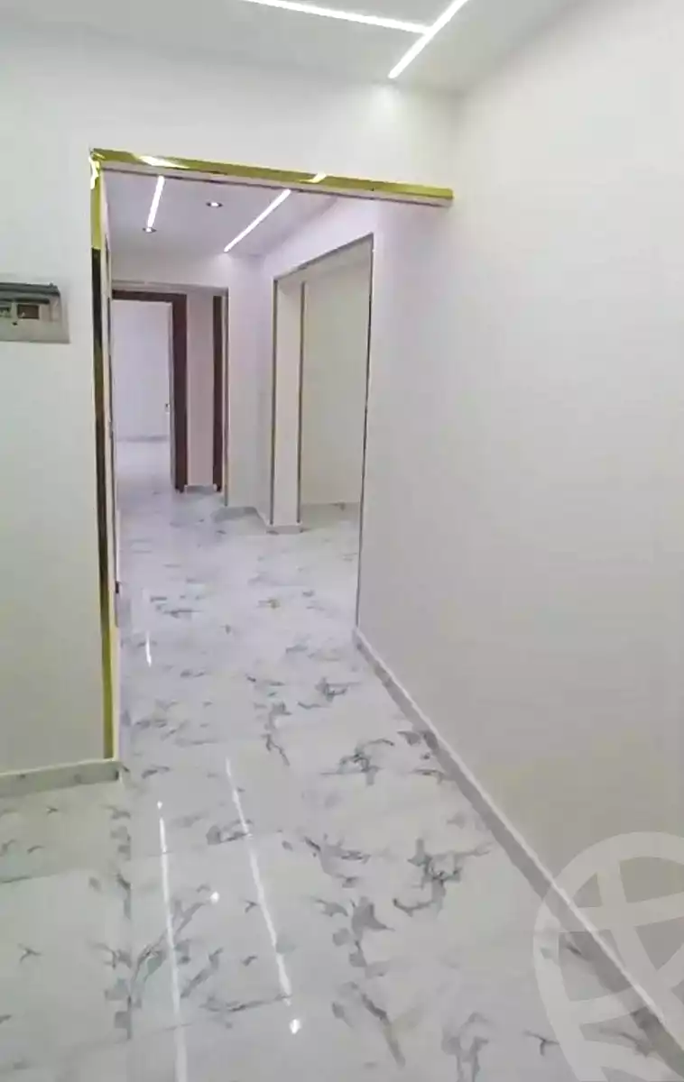 https://aqarmap.com.eg/ar/listing/7067131-for-sale-alexandria-el-asafra-l-sfr-bhry