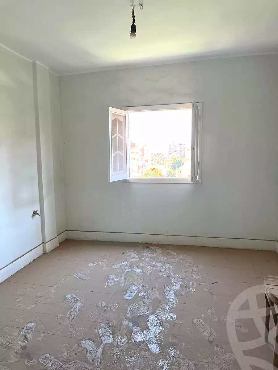 https://aqarmap.com.eg/ar/listing/7067246-for-sale-cairo-helwan-helwan-el-sharkeya-thabit-basha-st