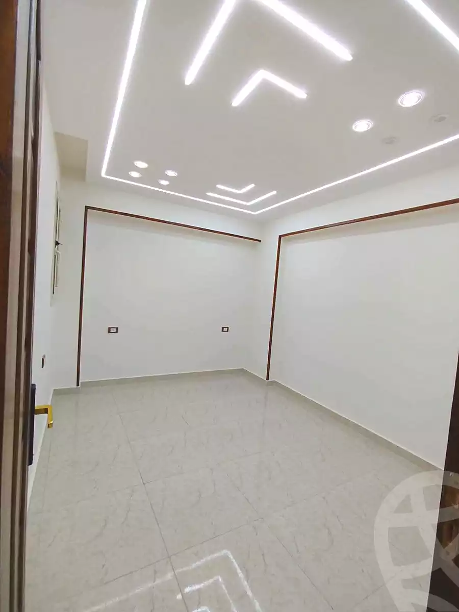 https://aqarmap.com.eg/ar/listing/7067285-for-sale-alexandria-lsywf-el-falki