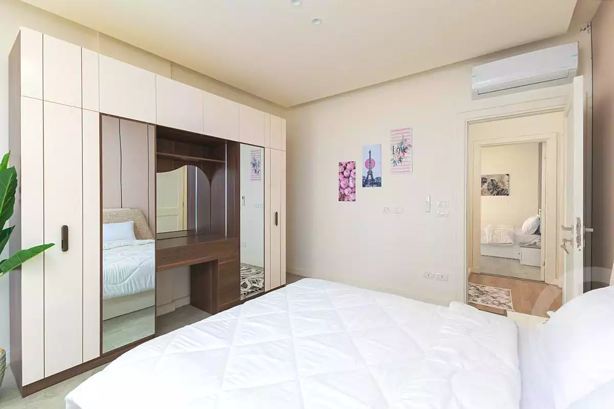 https://aqarmap.com.eg/ar/listing/7067463-for-rent-cairo-new-cairo-compounds-lakeview-residence