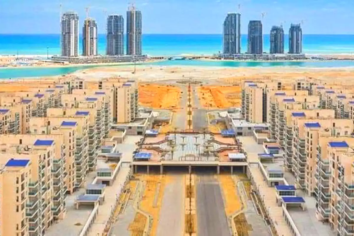 بنتهاوس بـ٤ غرف نوم في داون تاون العلمين الجديدة، صورة ٢ من ١٣
