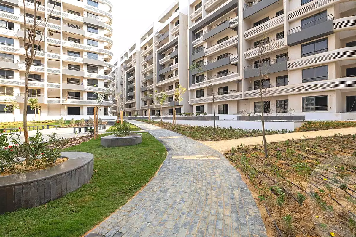 https://aqarmap.com.eg/ar/listing/7067803-for-sale-cairo-new-administrative-capital-r7-bwrdwwk