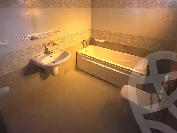https://aqarmap.com.eg/en/listing/7067845-for-rent-cairo-al-oubour-el-hay-el-sades