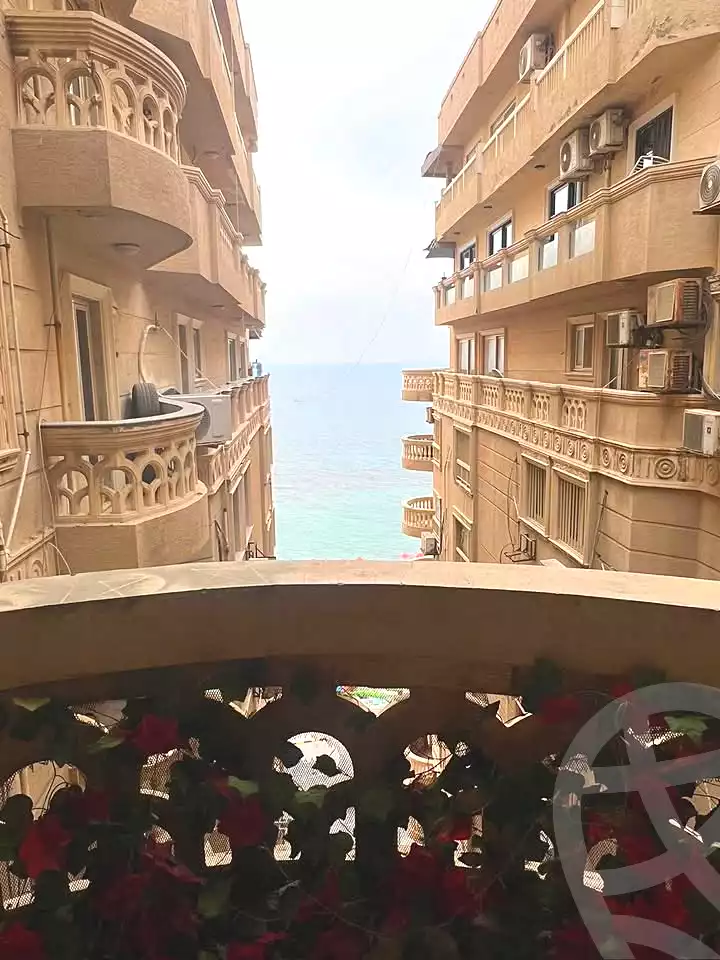 https://aqarmap.com.eg/ar/listing/7067891-for-sale-alexandria-el-mandara-tryq-ljysh