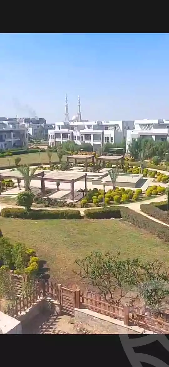 https://aqarmap.com.eg/ar/listing/7067993-for-rent-cairo-el-shorouk-compounds-wesal-city-wesal-residence