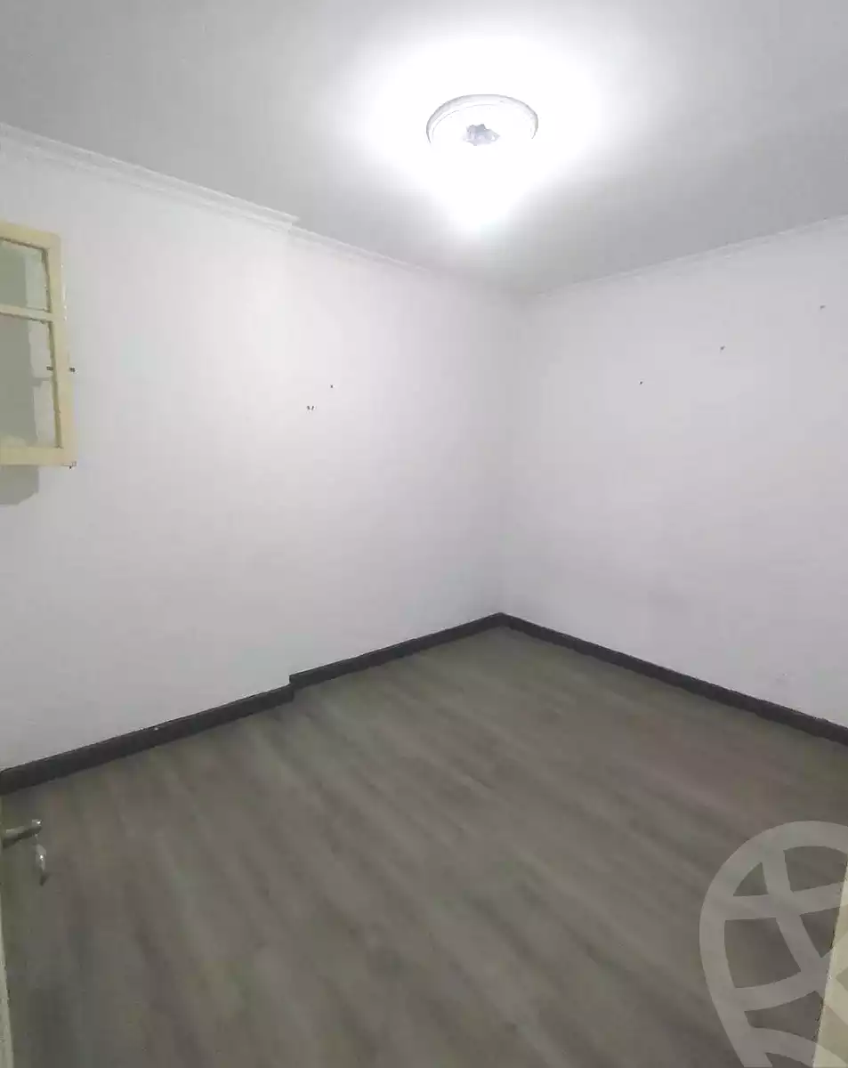 https://aqarmap.com.eg/en/listing/7068000-for-sale-alexandria-fyktwry-mohammed-naguib-st
