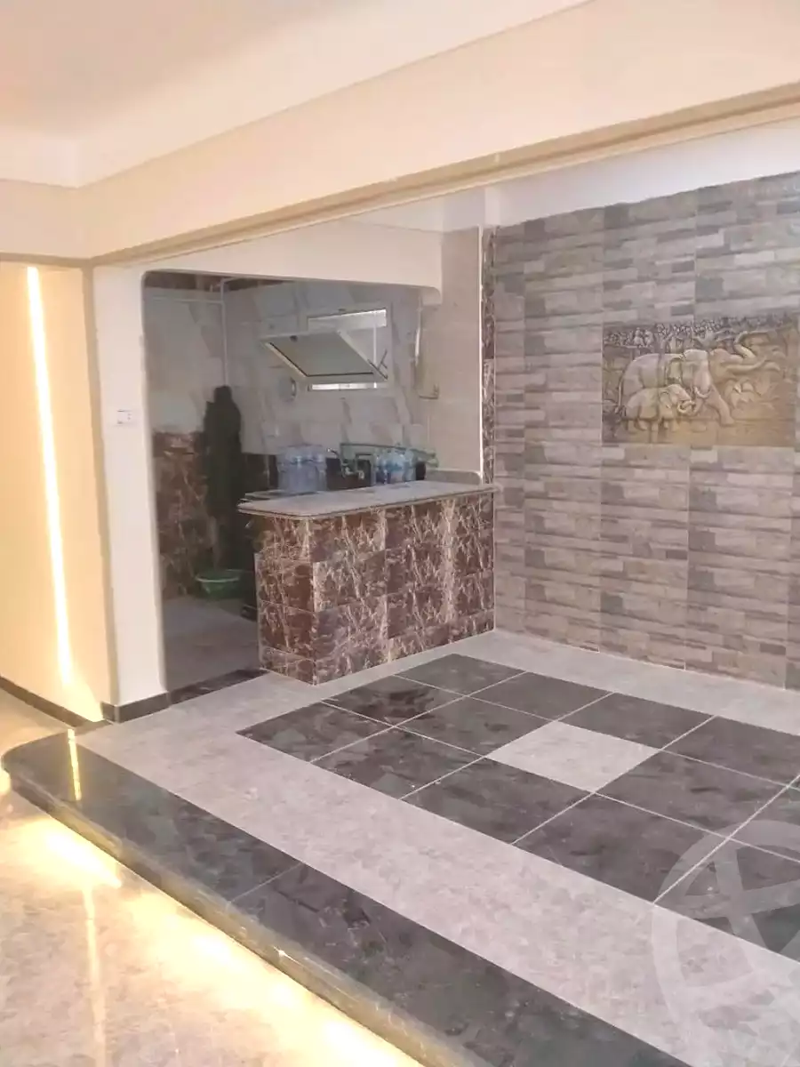 https://aqarmap.com.eg/ar/listing/7068125-for-sale-alexandria-al-agamy-el-hanouvel-al-haded-we-al-soulb-st