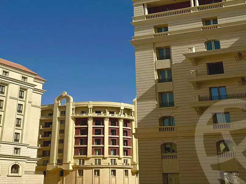 https://aqarmap.com.eg/ar/listing/7068147-for-sale-cairo-new-administrative-capital-r5-garden-city-compound-city-edge