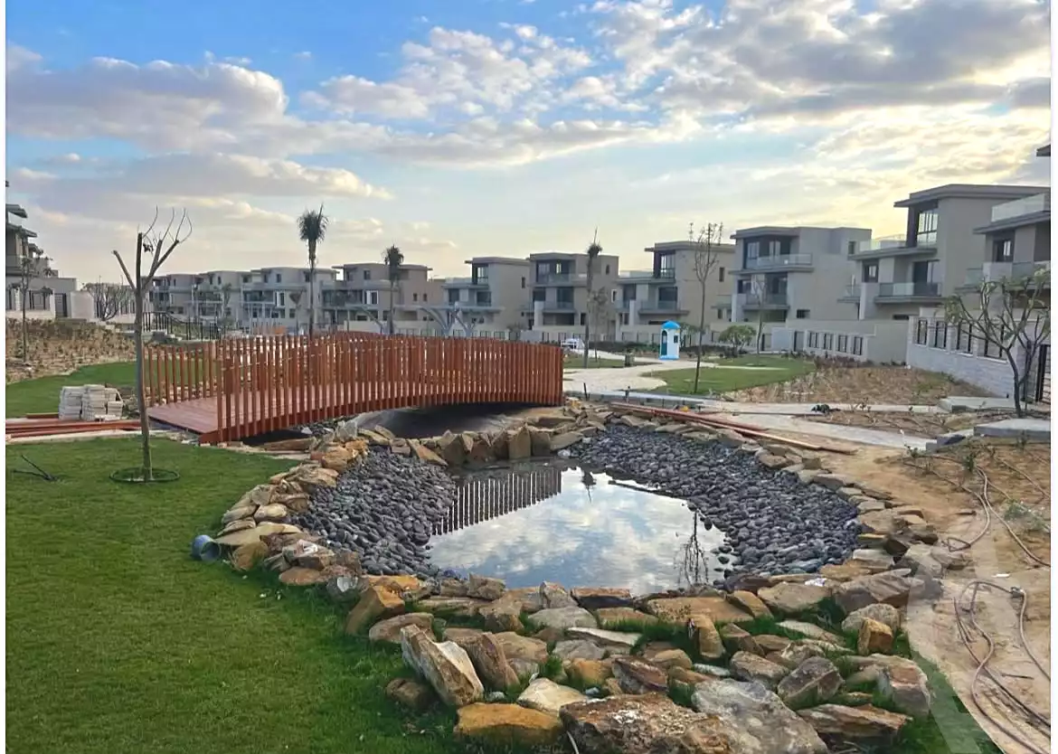 https://aqarmap.com.eg/ar/listing/7068330-for-sale-cairo-el-sheikh-zayed-city-lshykh-zyd-ljdyd-the-estates-residences-sodic