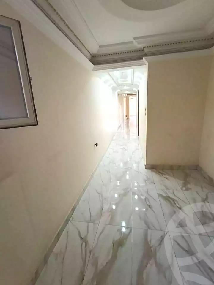 https://aqarmap.com.eg/ar/listing/7068548-for-sale-cairo-helwan-ahmed-enci-st