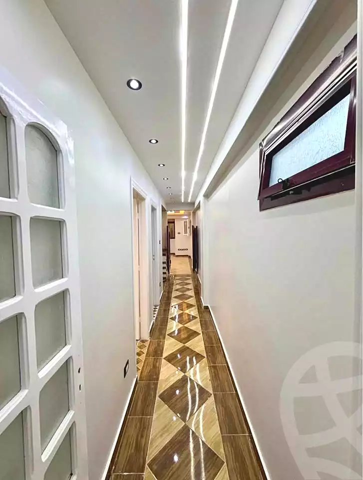 https://aqarmap.com.eg/ar/listing/7068586-for-sale-alexandria-el-asafra-l-sfr-bhry