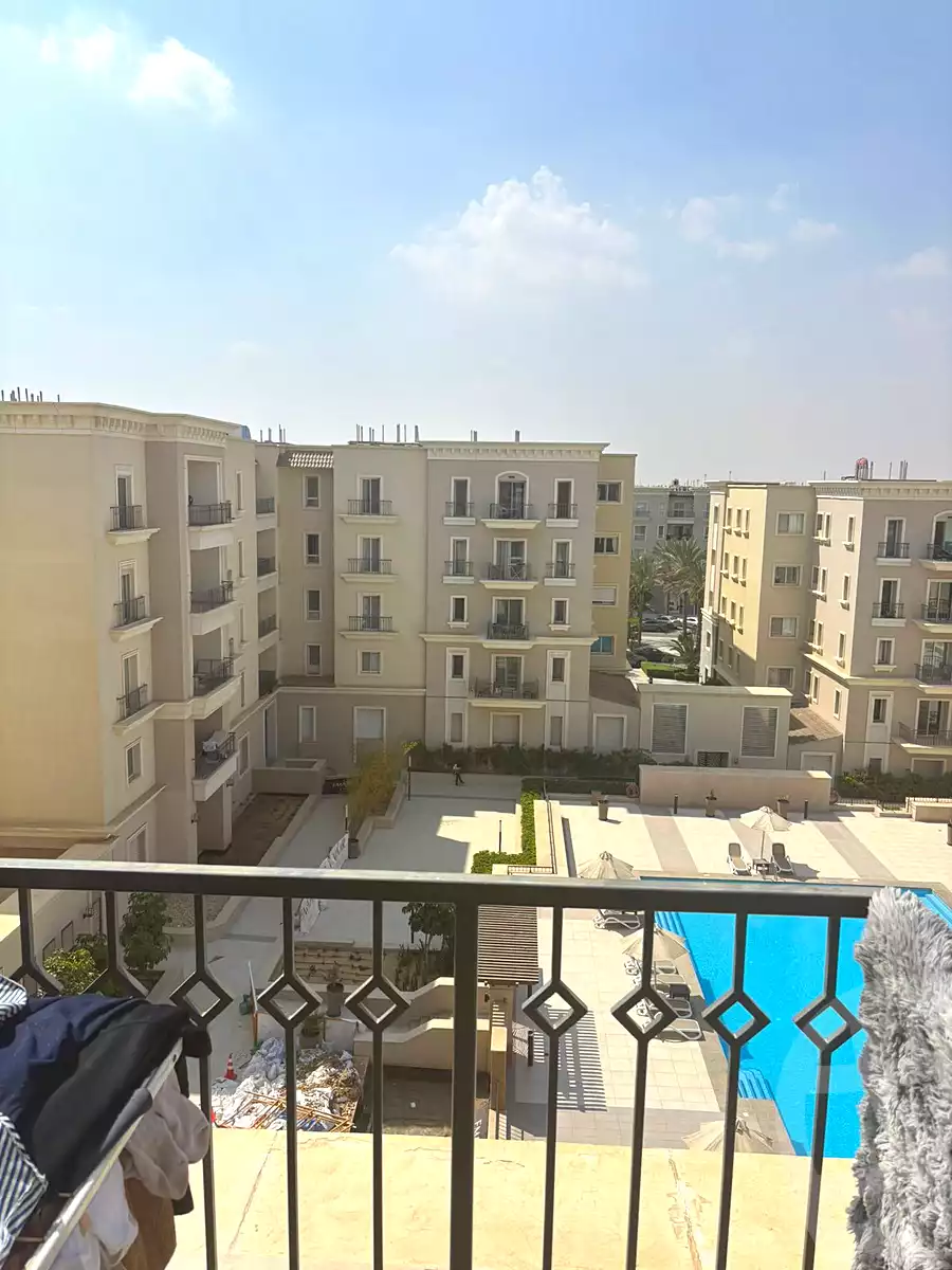 https://aqarmap.com.eg/ar/listing/7068838-for-sale-cairo-new-cairo-compounds-mivida-mivida-business-park-emaar