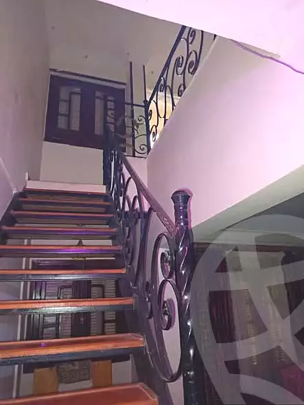 https://aqarmap.com.eg/en/listing/7068847-for-sale-alexandria-al-agamy-el-hanouvel-kasr-al-quiri-st-1