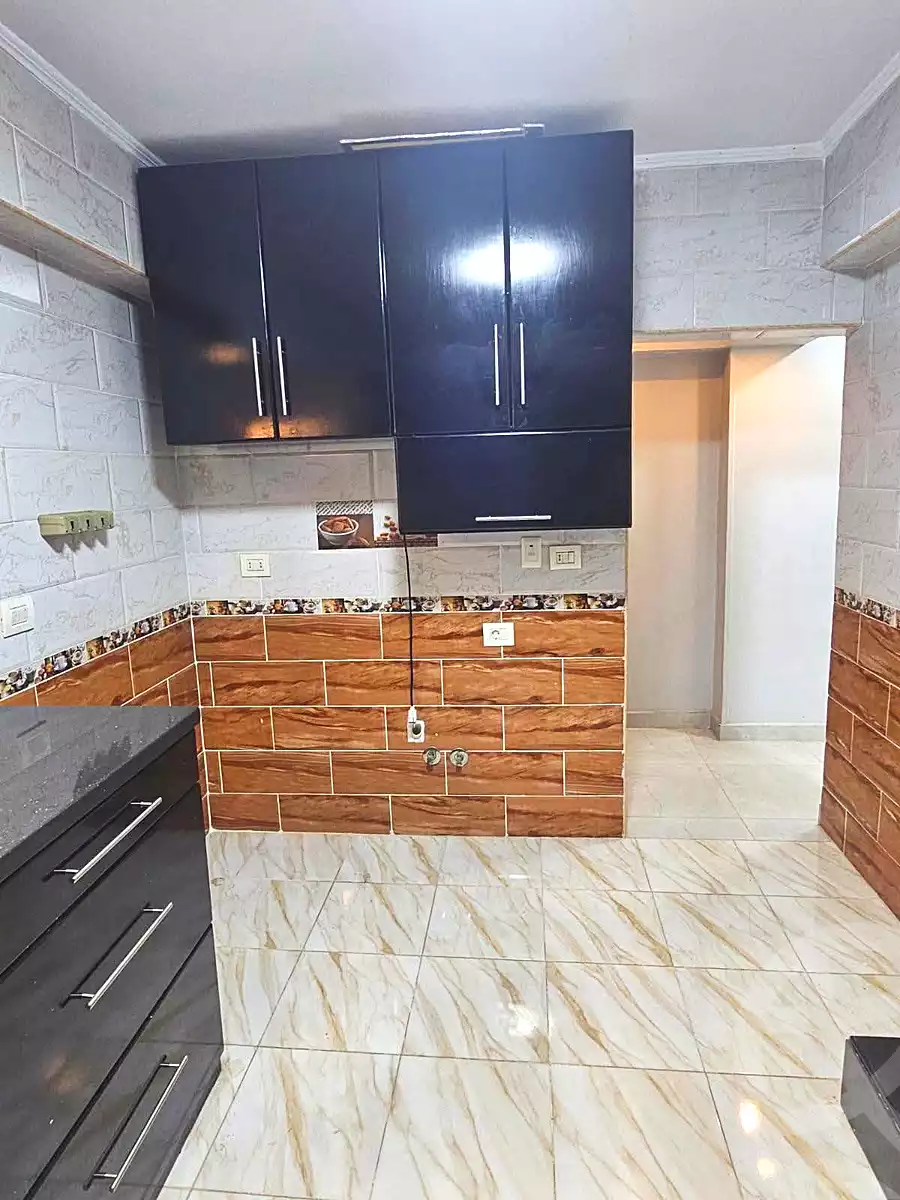 https://aqarmap.com.eg/ar/listing/7068924-for-rent-cairo-helwan-madinet-el-moazafeen