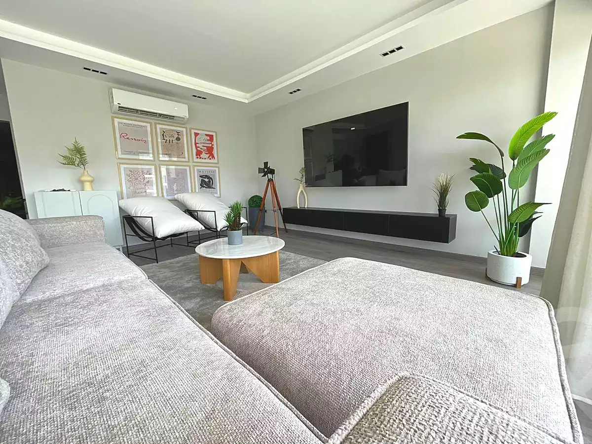 https://aqarmap.com.eg/ar/listing/7068928-for-rent-cairo-new-cairo-compounds-lakeview-residence