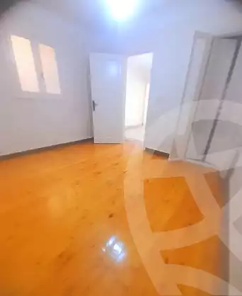 https://aqarmap.com.eg/ar/listing/7069047-for-rent-alexandria-stanley-el-geish-rd