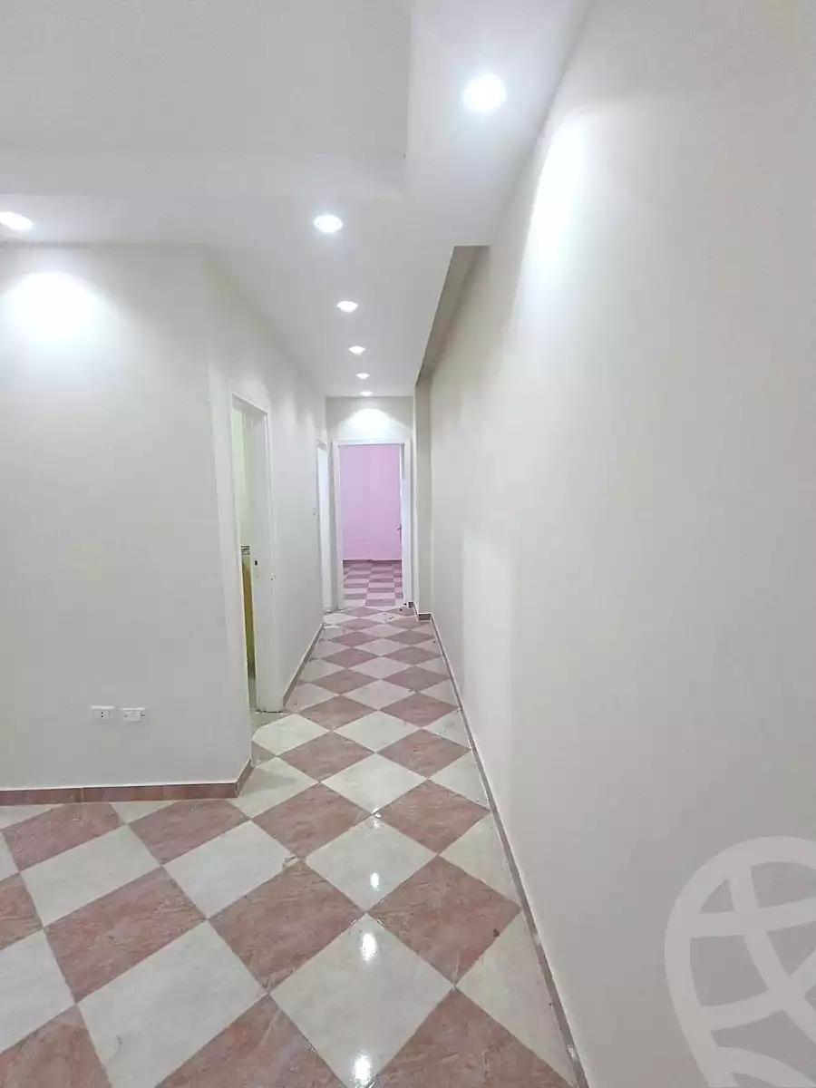 https://aqarmap.com.eg/ar/listing/7069144-for-sale-cairo-helwan-hadayek-helwan-el-khashab-canal