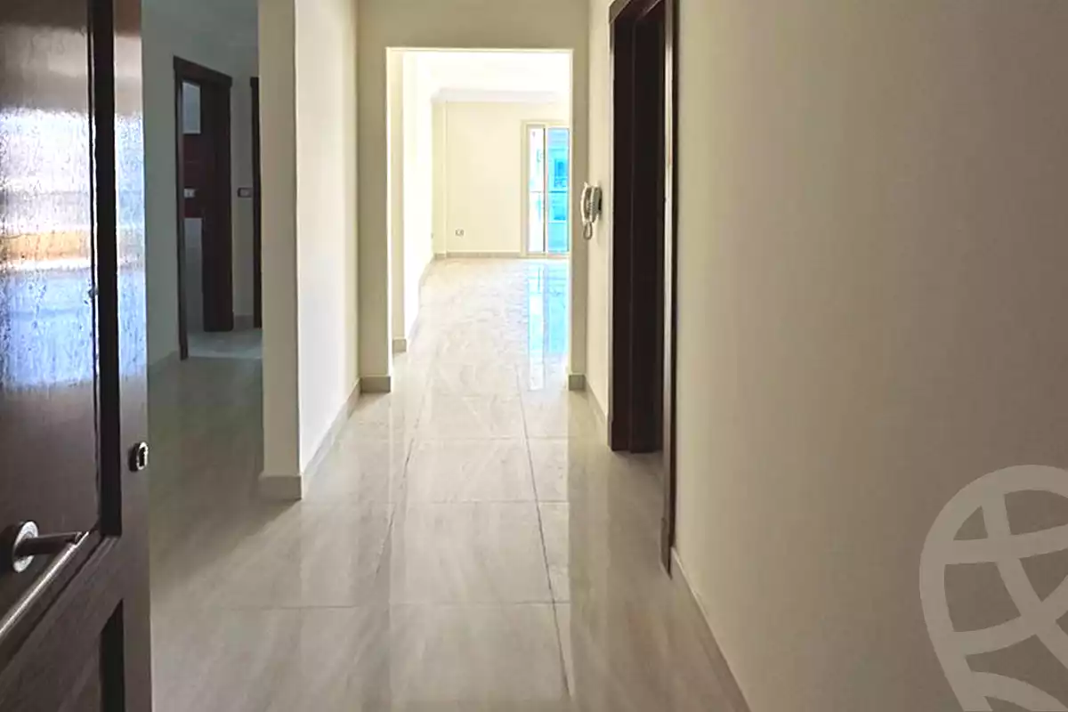 https://aqarmap.com.eg/ar/listing/7069280-for-sale-alexandria-smouha-compounds-in-smouha-antoniadis-city-compound