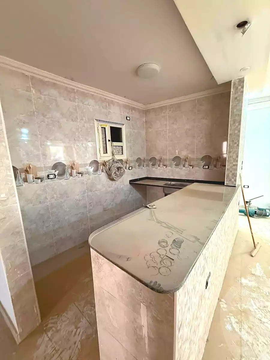 https://aqarmap.com.eg/en/listing/7069429-for-sale-cairo-helwan-hadayek-helwan-el-eshrein-st