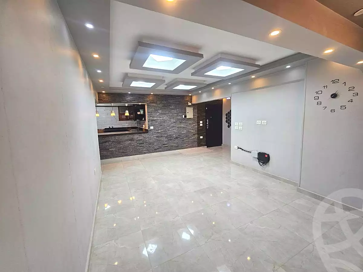 https://aqarmap.com.eg/ar/listing/7069439-for-rent-cairo-helwan-helwan-el-sharkeya-zaki-hawas-st