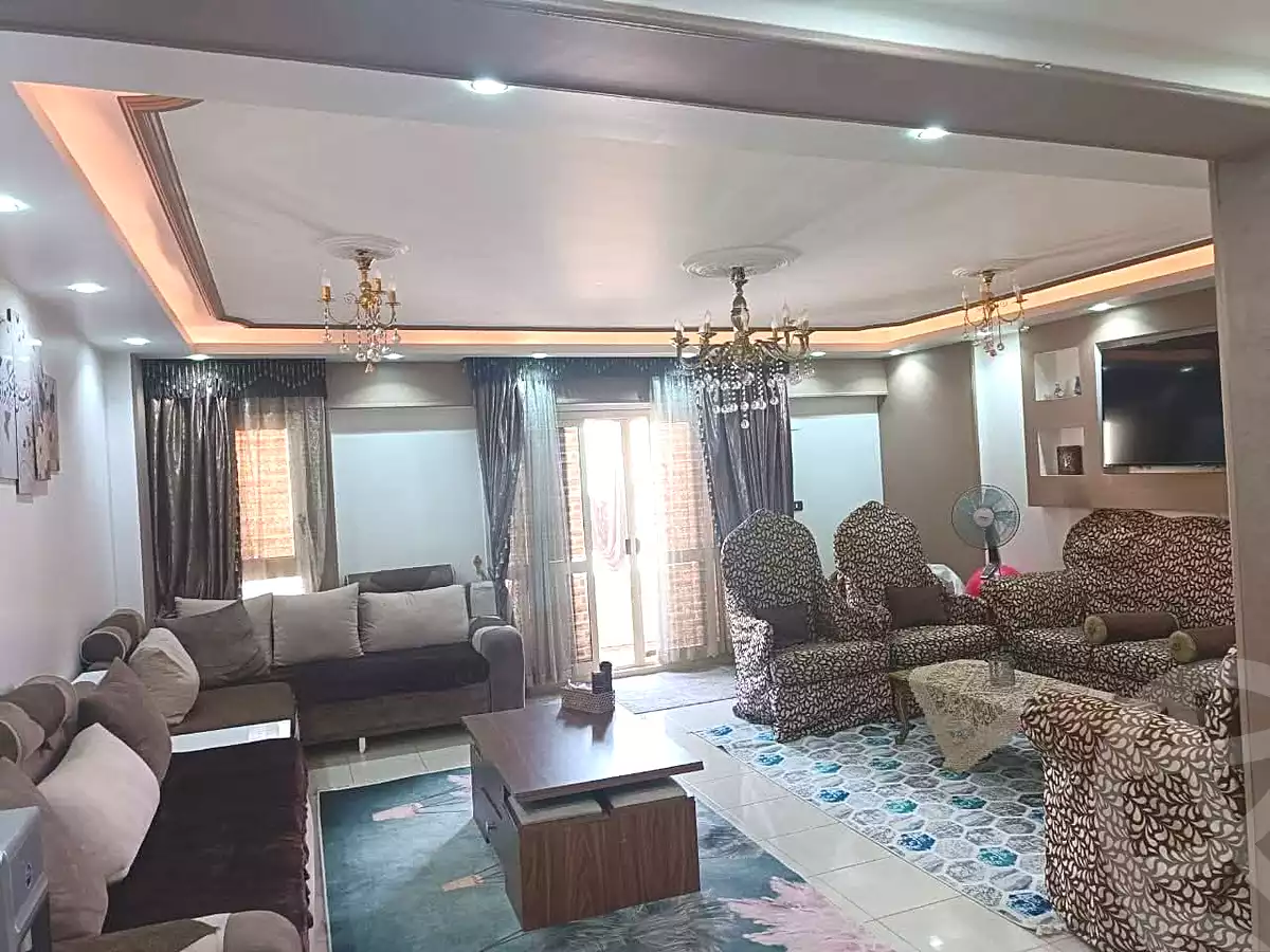 https://aqarmap.com.eg/en/listing/7069596-for-sale-cairo-helwan-helwan-el-sharkeya-zaki-hawas-st