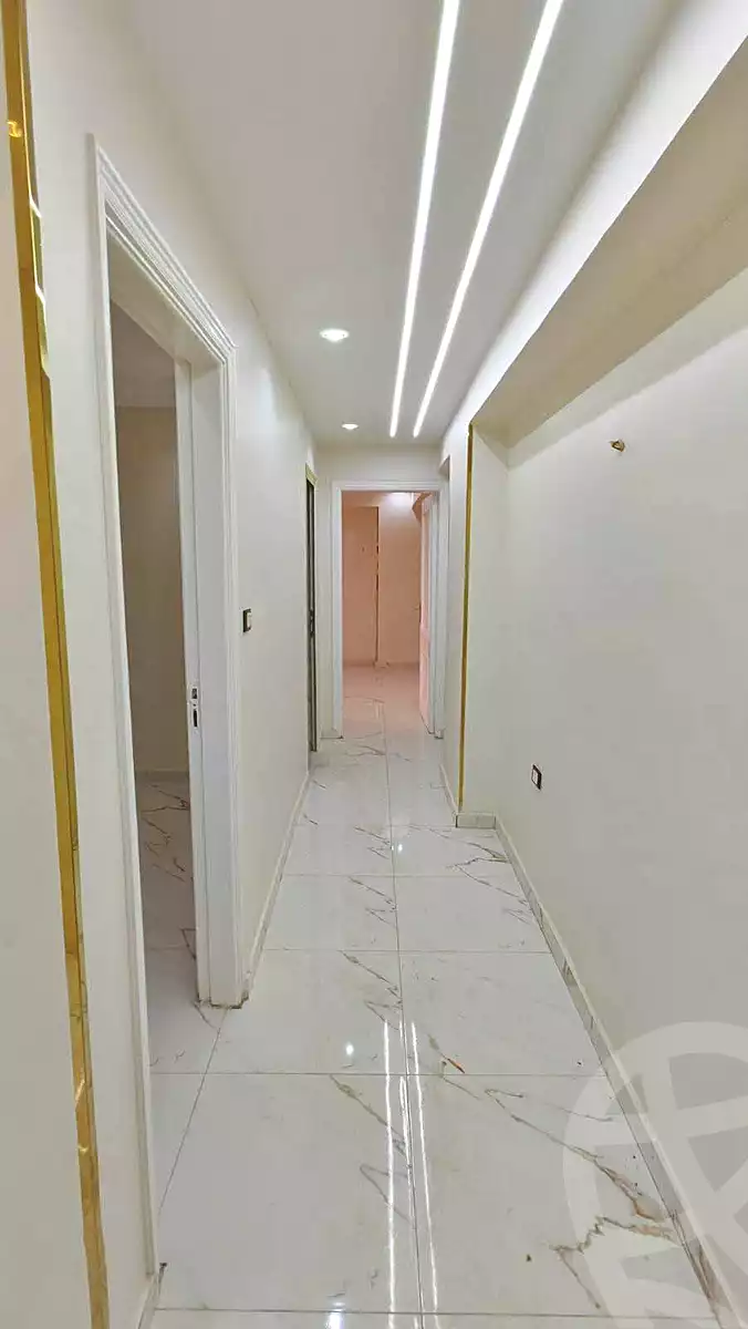 https://aqarmap.com.eg/ar/listing/7069601-for-rent-cairo-helwan-mostafa-fahmy-st