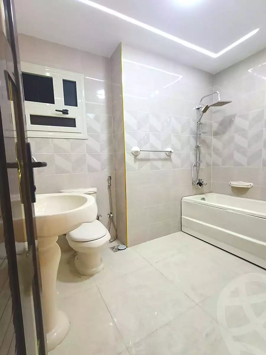 https://aqarmap.com.eg/en/listing/7069779-for-rent-cairo-ain-shams-alf-maskn