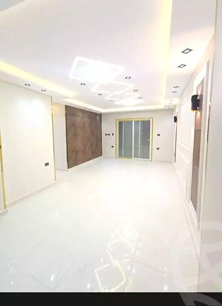 https://aqarmap.com.eg/ar/listing/7069801-for-sale-alexandria-al-agamy-el-hanouvel