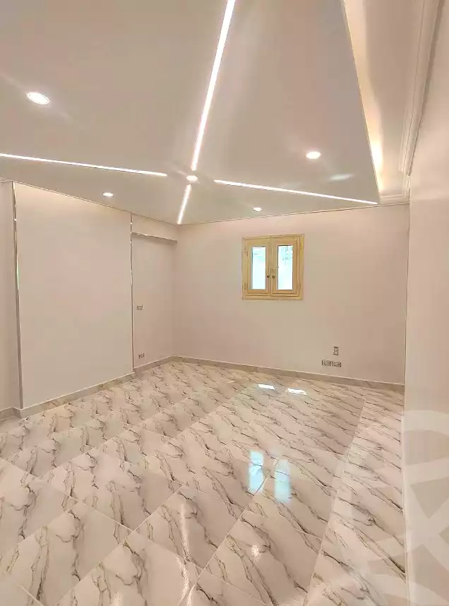 https://aqarmap.com.eg/ar/listing/7070012-for-sale-alexandria-miami-mahmoud-el-isawy-st
