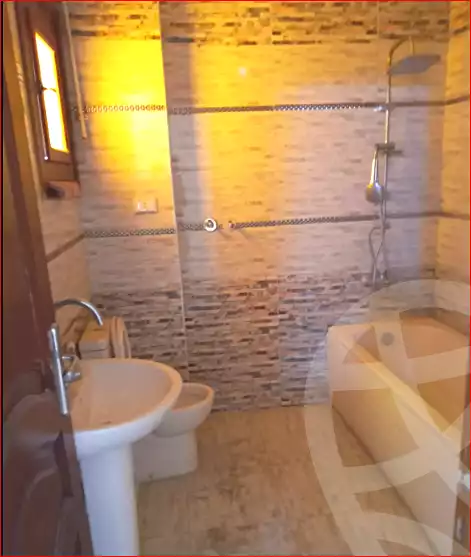https://aqarmap.com.eg/ar/listing/7070052-for-rent-cairo-helwan-helwan-el-sharkeya-thabit-basha-st