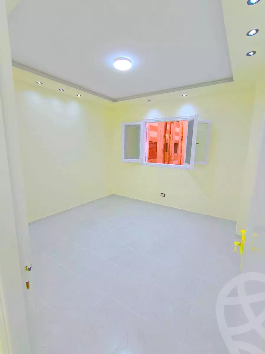 https://aqarmap.com.eg/en/listing/7070037-for-sale-alexandria-al-agamy-shataa-el-nakheel