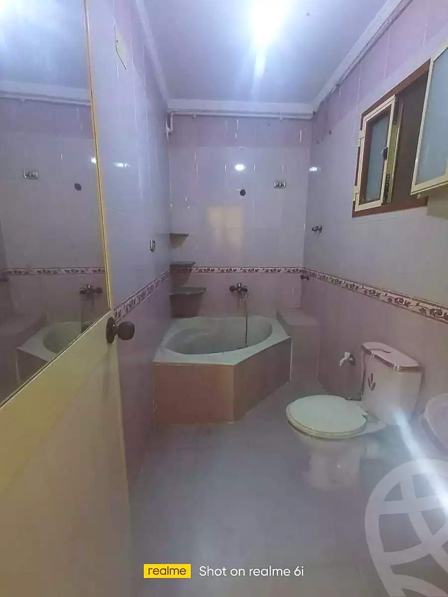 https://aqarmap.com.eg/ar/listing/7070184-for-sale-alexandria-alhadara-new-el-hadra-el-sharkawy-st