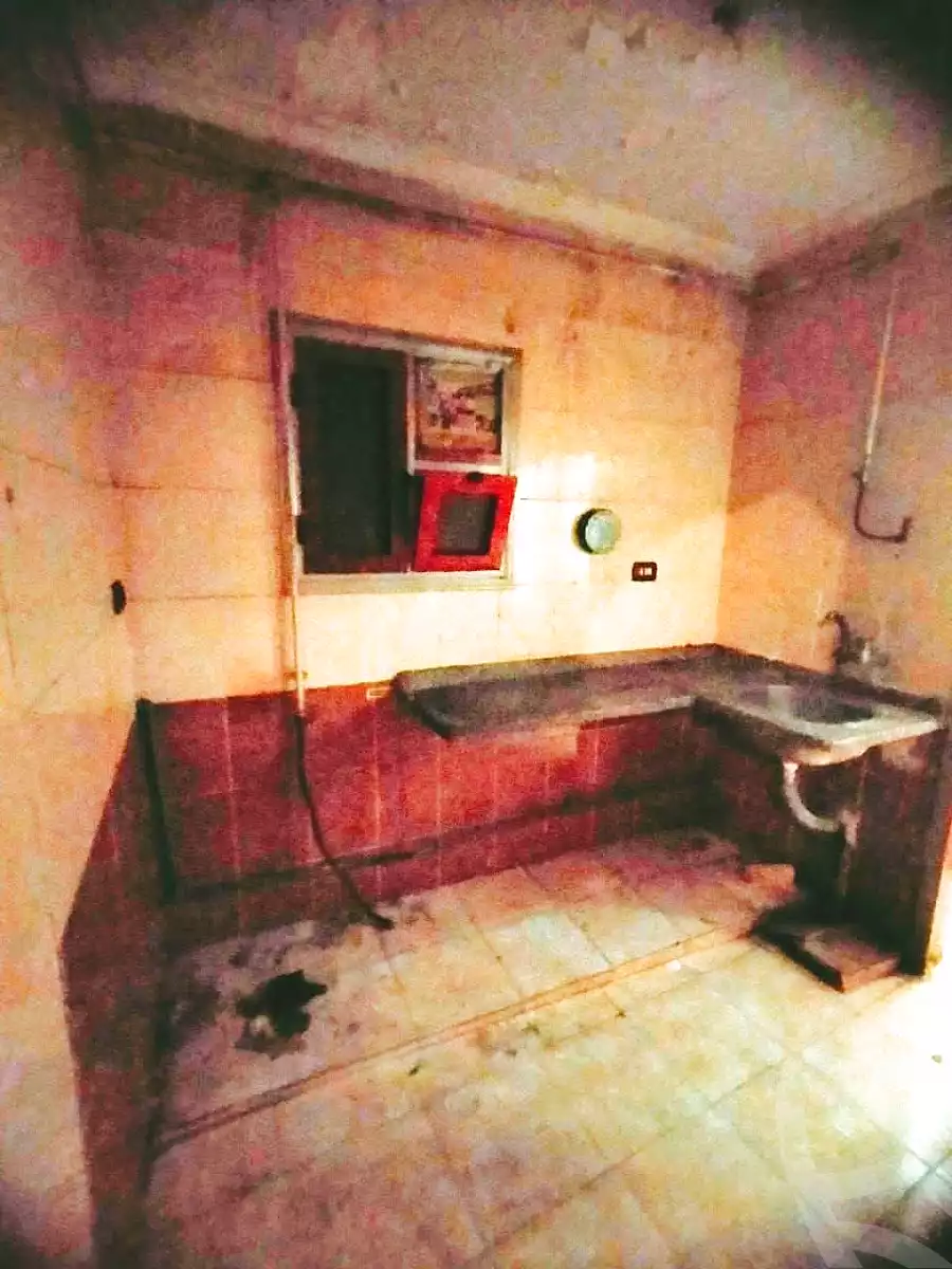https://aqarmap.com.eg/en/listing/7070208-for-rent-alexandria-alhadara-new-el-hadra