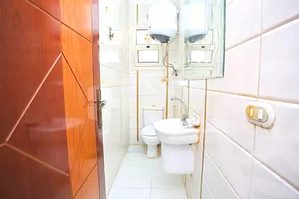 https://aqarmap.com.eg/ar/listing/7070579-for-sale-alexandria-camp-cesar-port-said-street