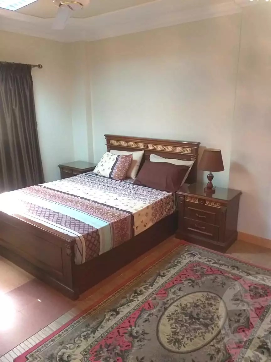 https://aqarmap.com.eg/ar/listing/7070754-for-rent-cairo-new-cairo-first-settlement-mhwr-mstfy-kml