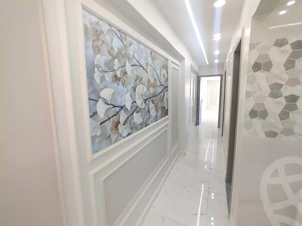 https://aqarmap.com.eg/en/listing/7070816-for-sale-alexandria-al-agamy-el-hanouvel-radwan-st