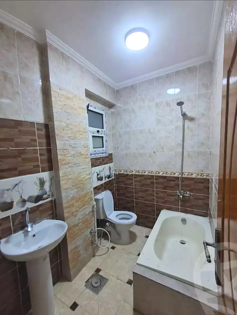 https://aqarmap.com.eg/ar/listing/7070846-for-sale-alexandria-el-asafra-l-sfr-bhry