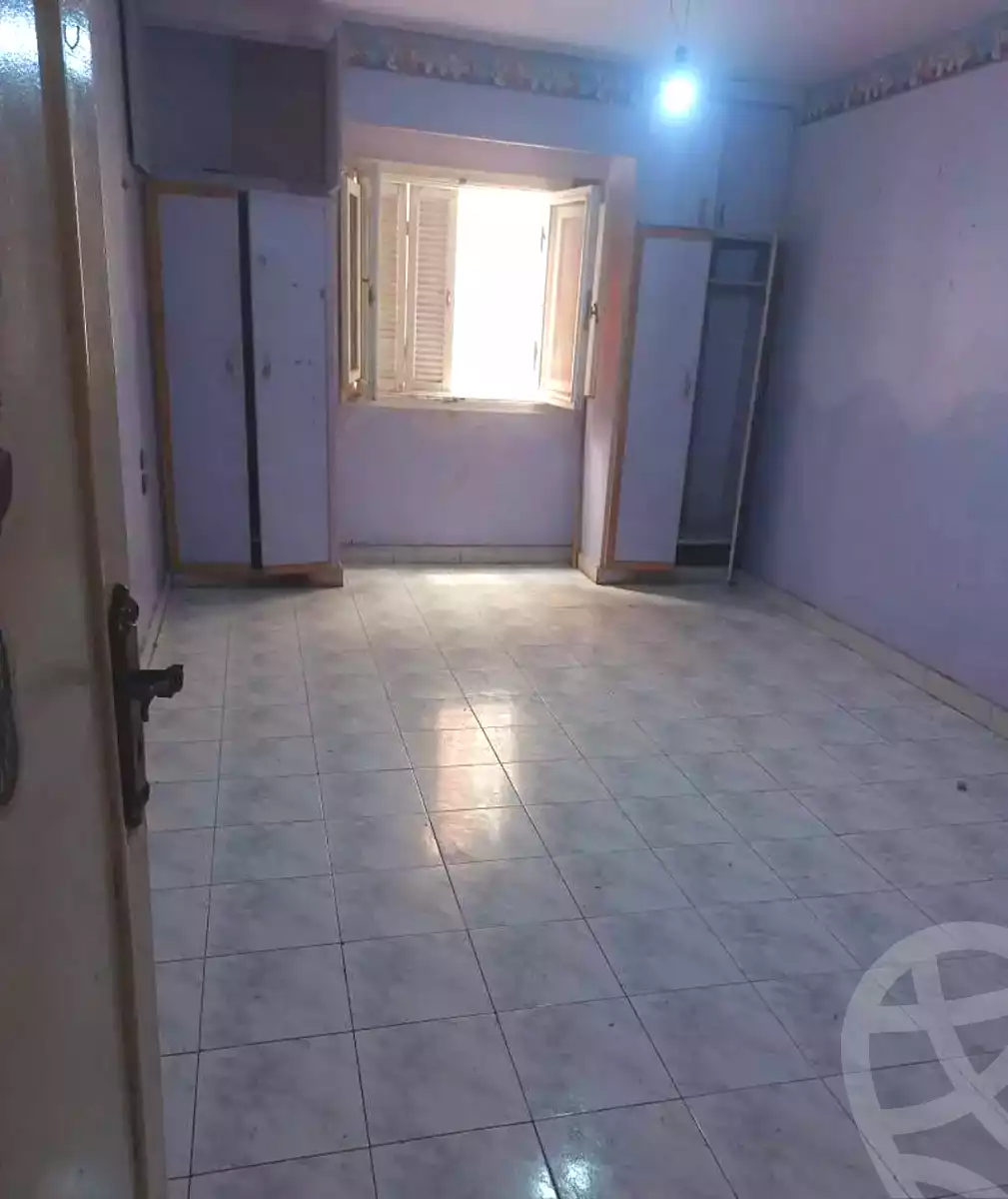 https://aqarmap.com.eg/ar/listing/7070913-for-sale-alexandria-al-agamy-lbytsh-shahr-al-assal-st