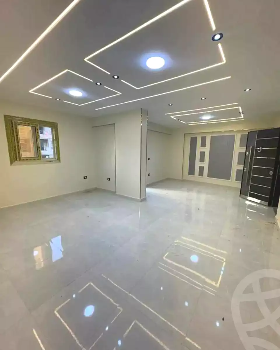 https://aqarmap.com.eg/ar/listing/7070926-for-sale-alexandria-miami-mahmoud-el-isawy-st