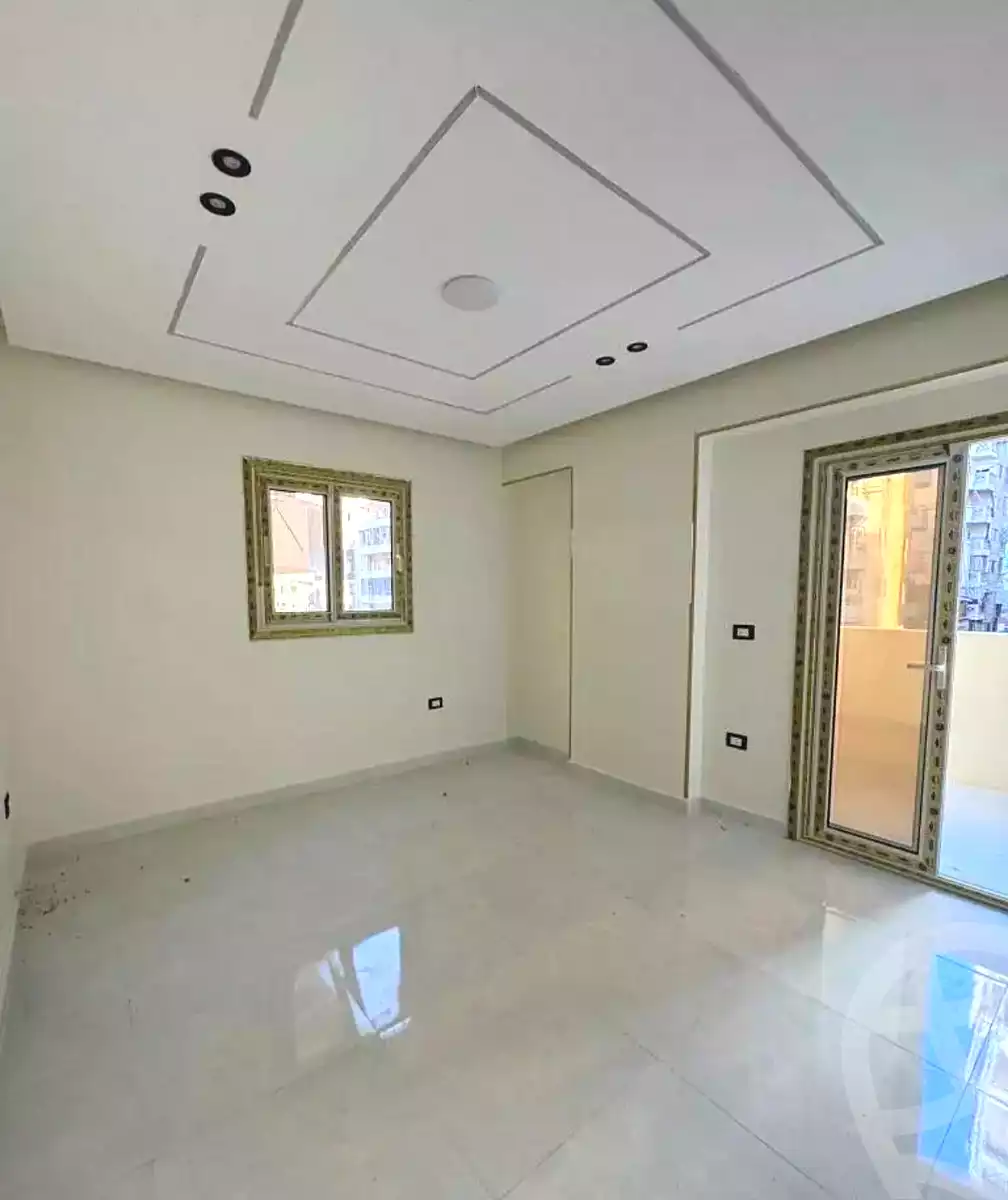 https://aqarmap.com.eg/ar/listing/7070926-for-sale-alexandria-miami-mahmoud-el-isawy-st