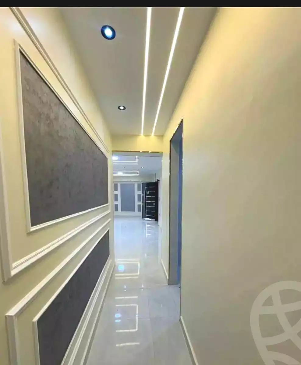 https://aqarmap.com.eg/ar/listing/7070926-for-sale-alexandria-miami-mahmoud-el-isawy-st