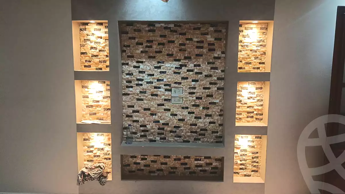 https://aqarmap.com.eg/en/listing/7070986-for-rent-cairo-ain-shams-jsr-lswys