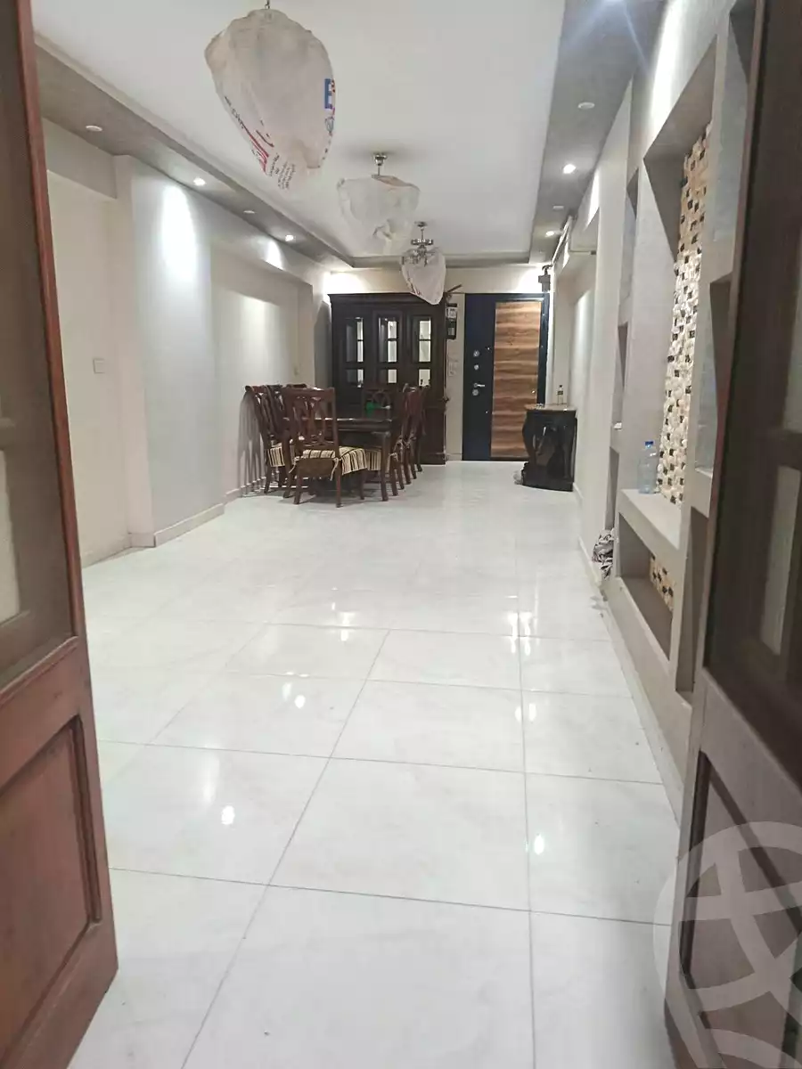 https://aqarmap.com.eg/en/listing/7070986-for-rent-cairo-ain-shams-jsr-lswys