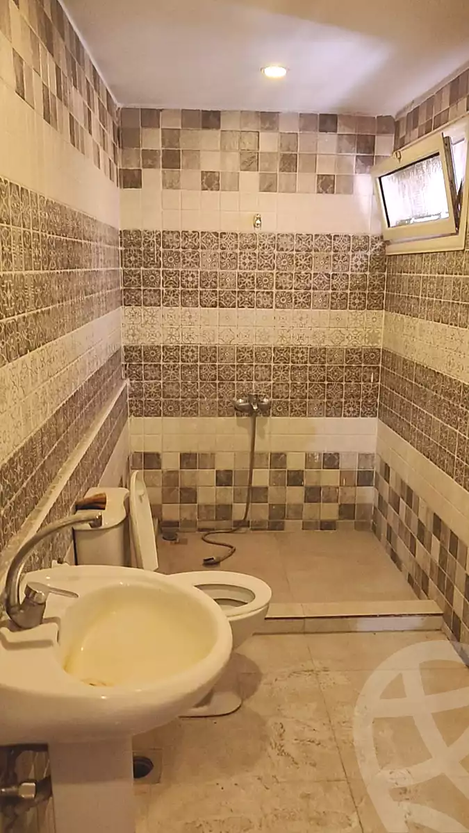 https://aqarmap.com.eg/ar/listing/7070831-for-sale-cairo-el-mohandesen-shr-jm-ldwl-l-rby