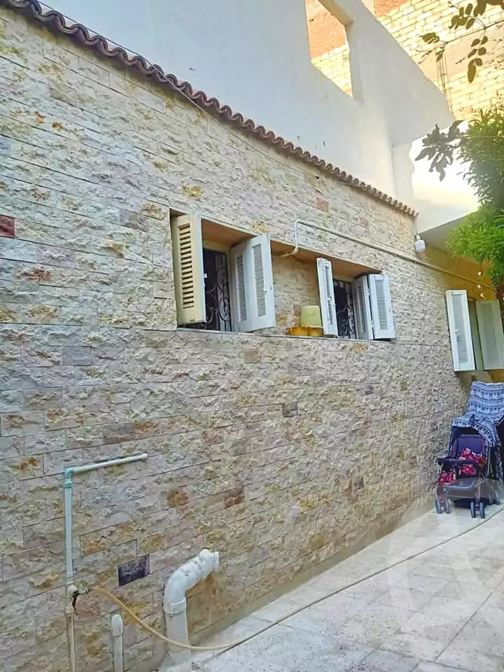 https://aqarmap.com.eg/ar/listing/7071177-for-sale-alexandria-al-agamy-lbytsh-al-aeda-al-kadema-st
