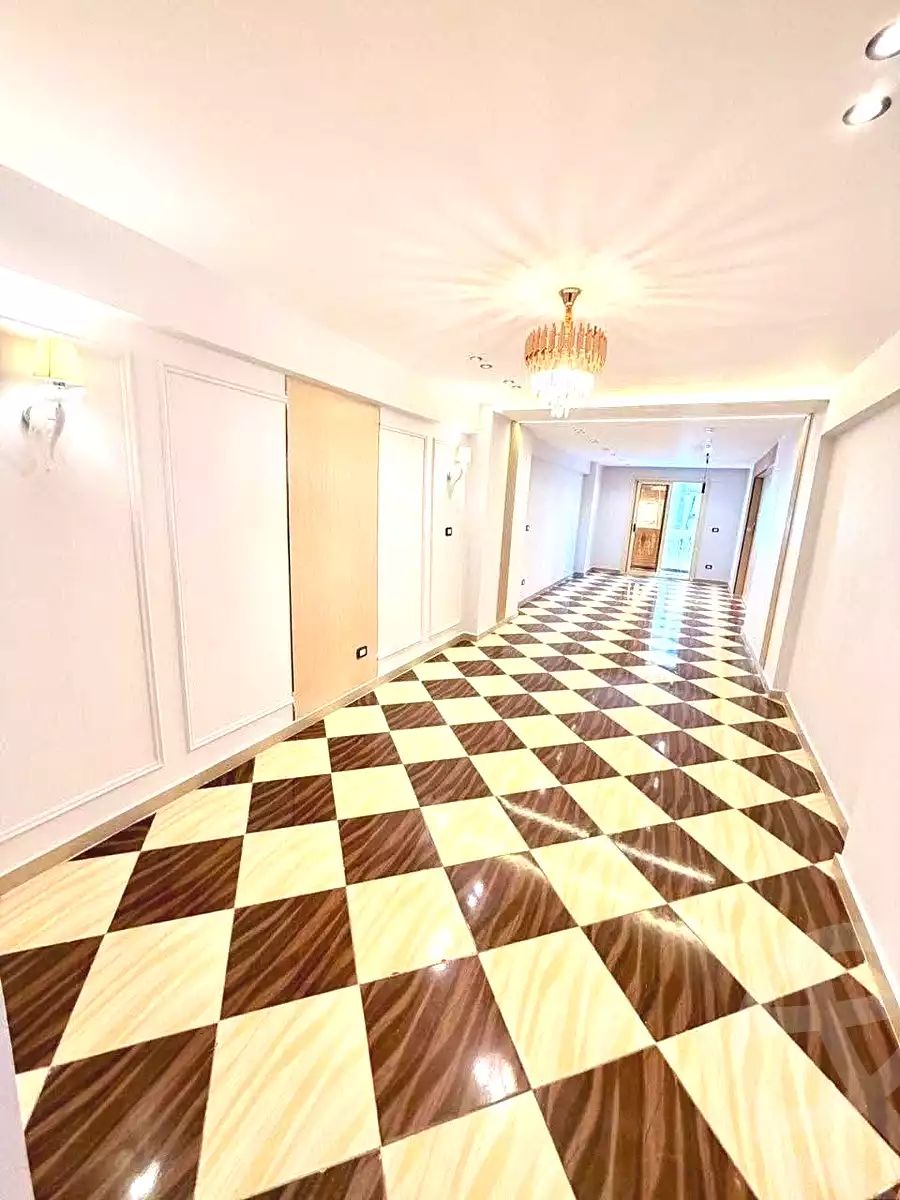 https://aqarmap.com.eg/en/listing/7071362-for-sale-alexandria-sydy-bshr-sydy-bshr-bhry-shr-khld-bn-lwlyd