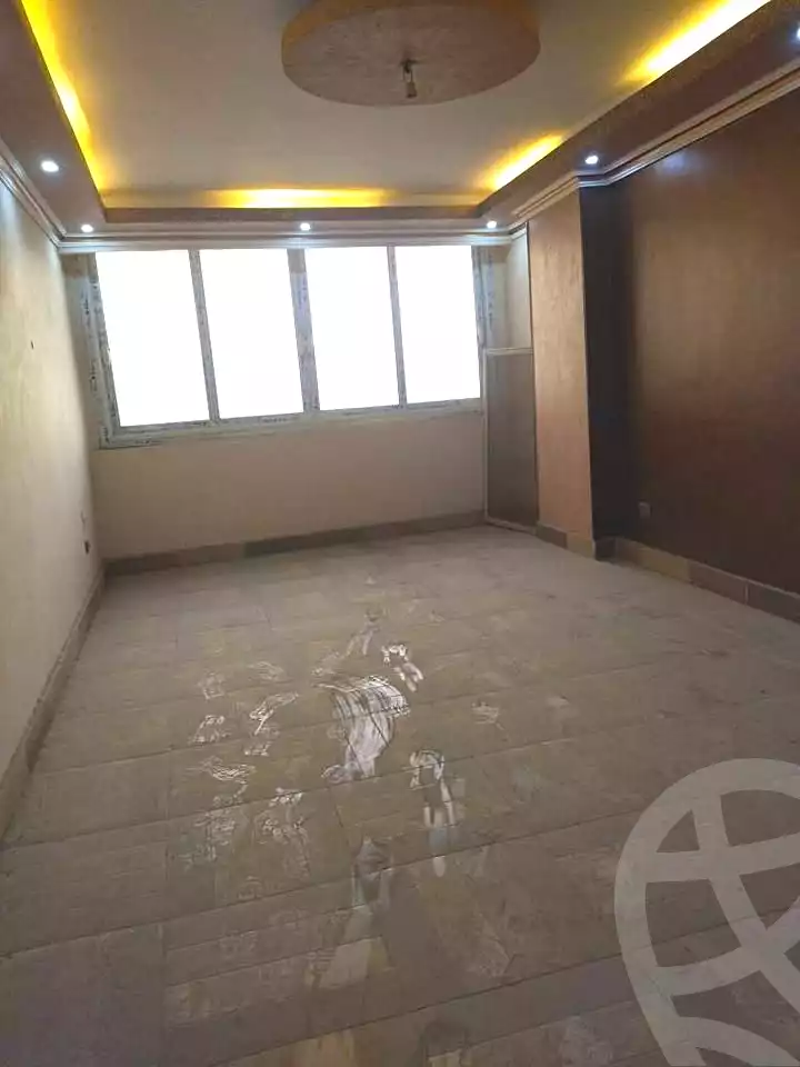 https://aqarmap.com.eg/en/listing/7071370-for-sale-cairo-el-haram-shareaa-el-haram