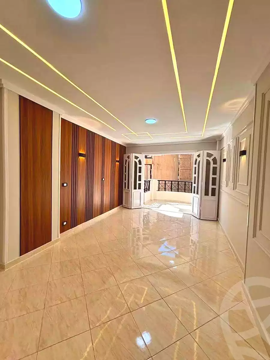 https://aqarmap.com.eg/ar/listing/7071379-for-sale-alexandria-miami-el-sebaey-st