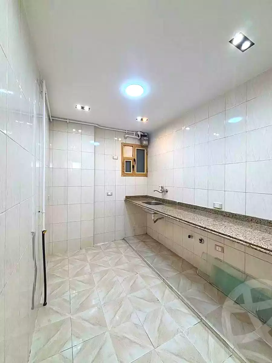 https://aqarmap.com.eg/ar/listing/7071379-for-sale-alexandria-miami-el-sebaey-st