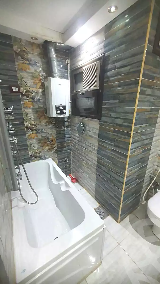 https://aqarmap.com.eg/ar/listing/7071439-for-sale-cairo-el-zaytun-lzytwn-lshrqy